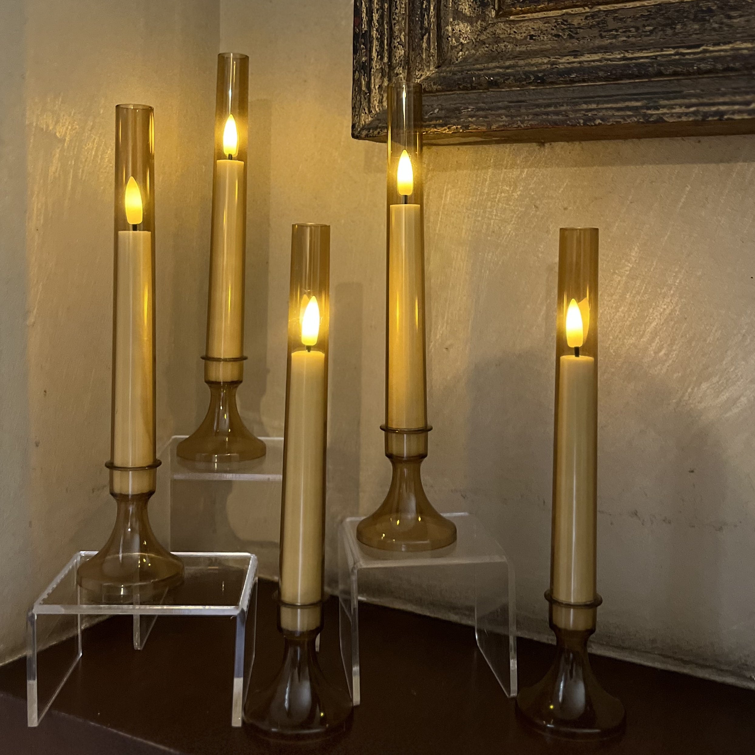 Yoro LED Candles Set of 6 with Stand and Remote