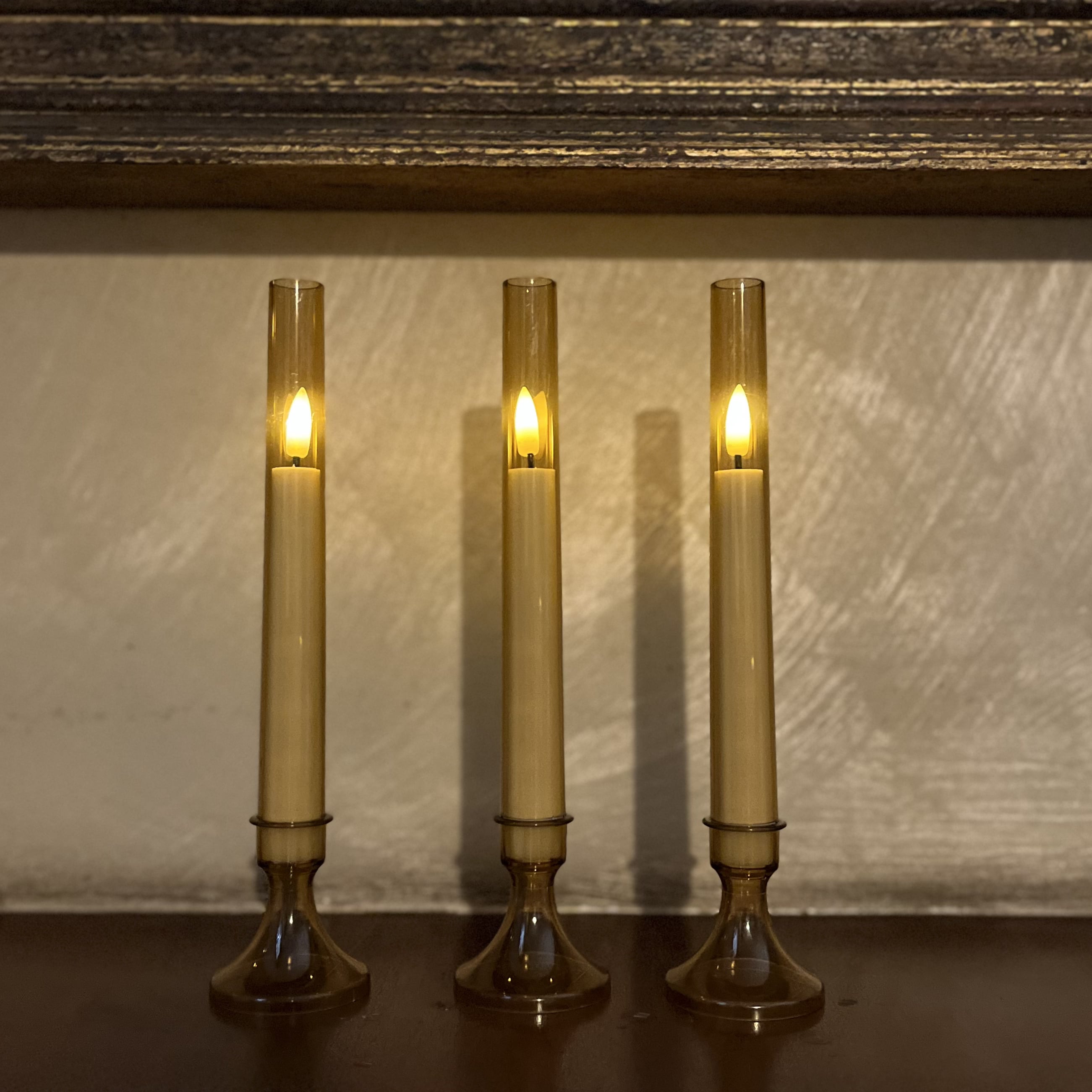 Yoro LED Candles Set of 6 with Stand and Remote