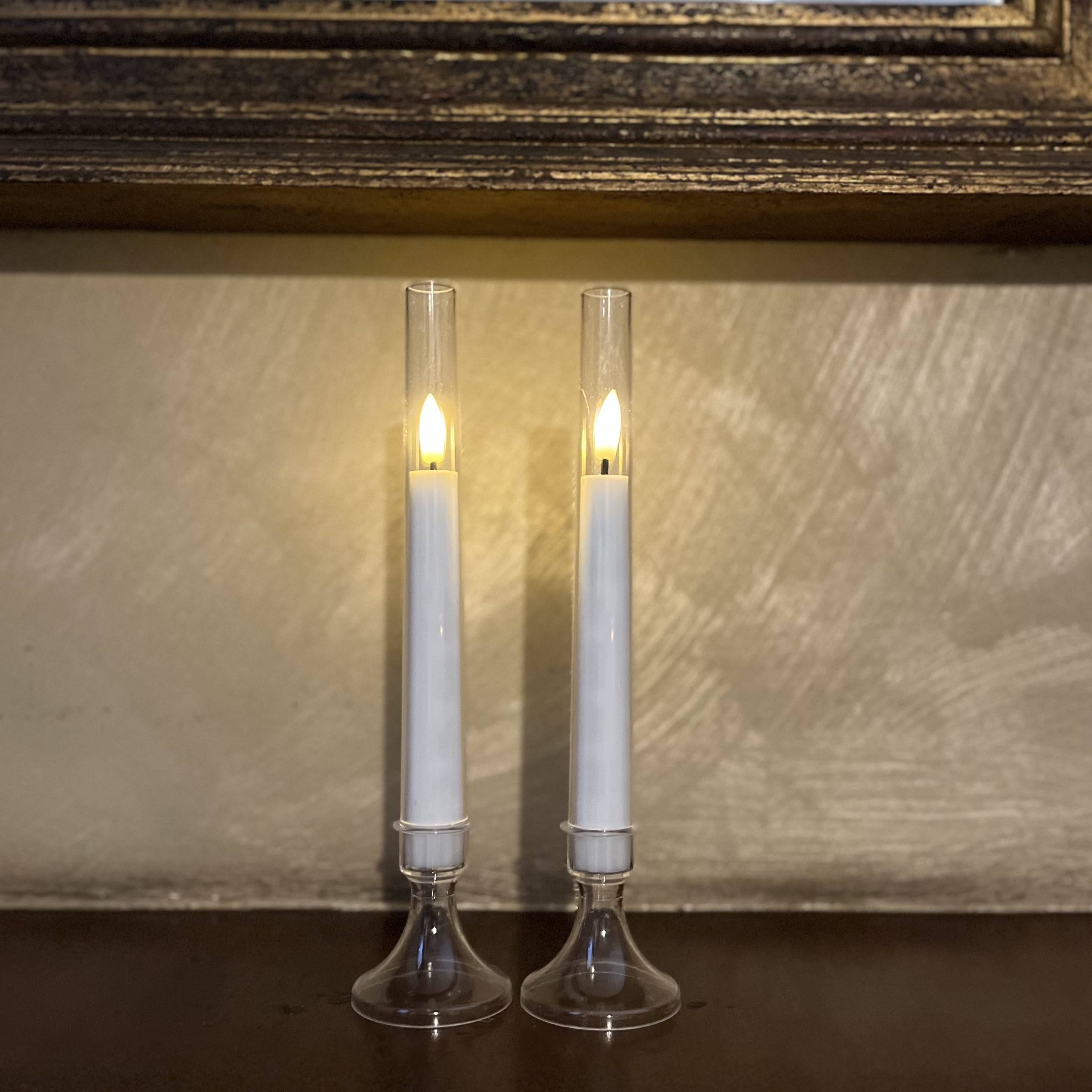 Yoro LED Candles Set of 6 with Stand and Remote