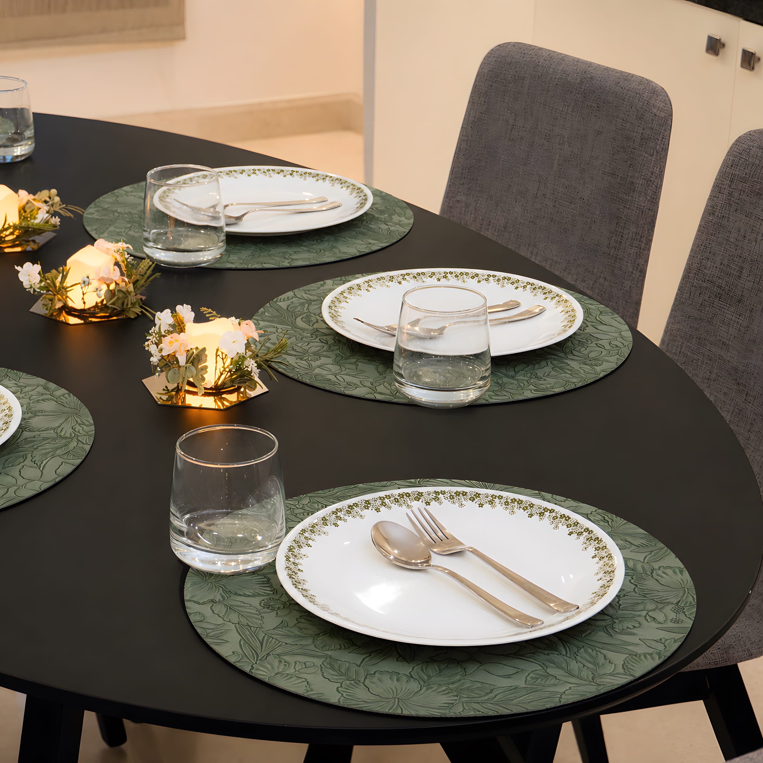 Vera Place Mats