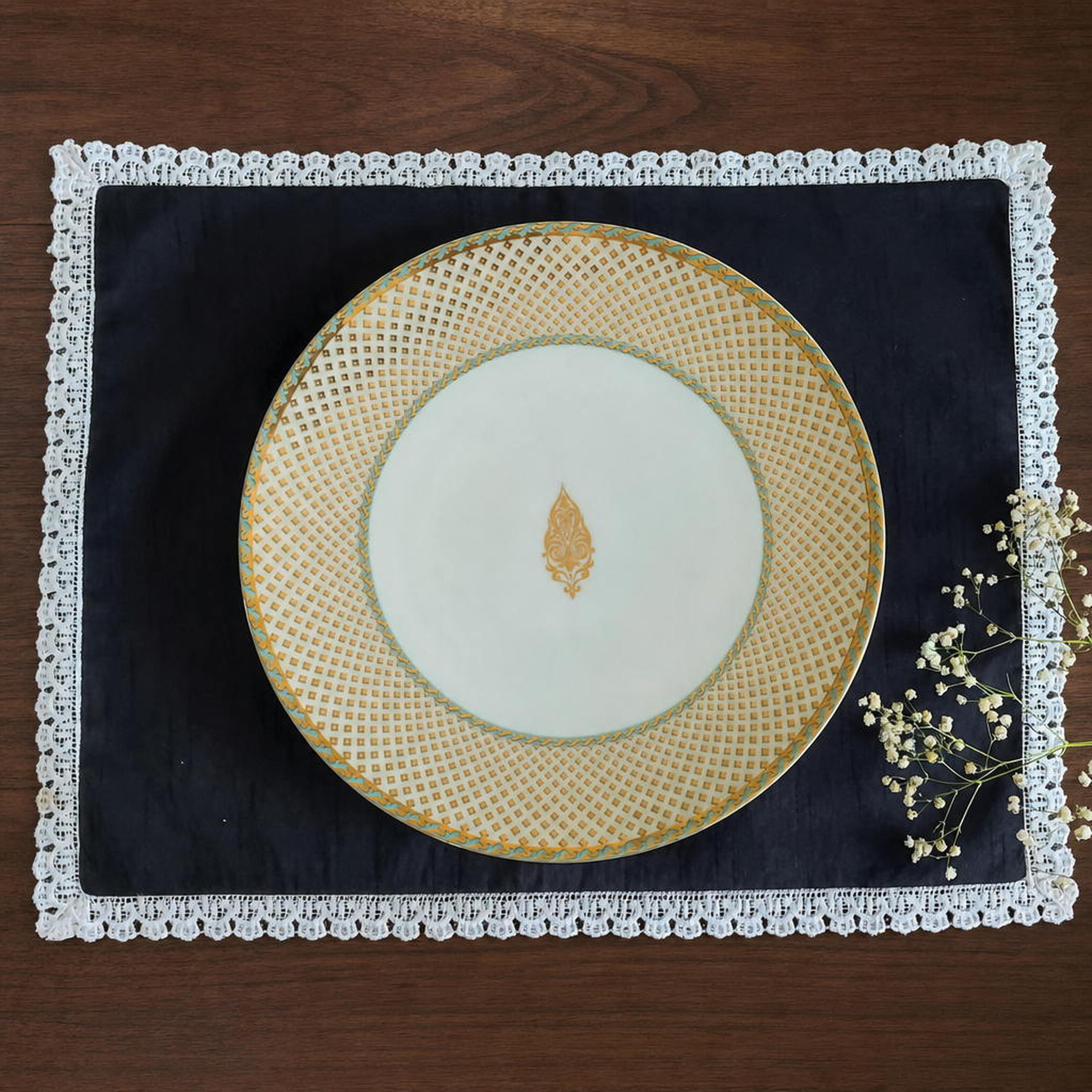 Lace Place Mats