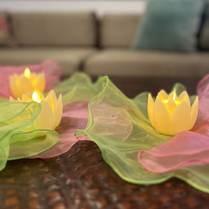 Organza Place Mats + Lotus LED Candles Set