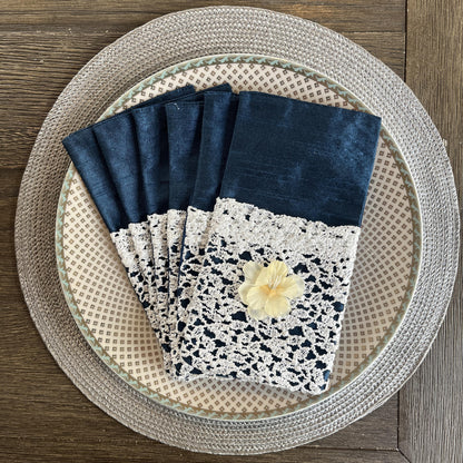 Lace Cutlery Pockets