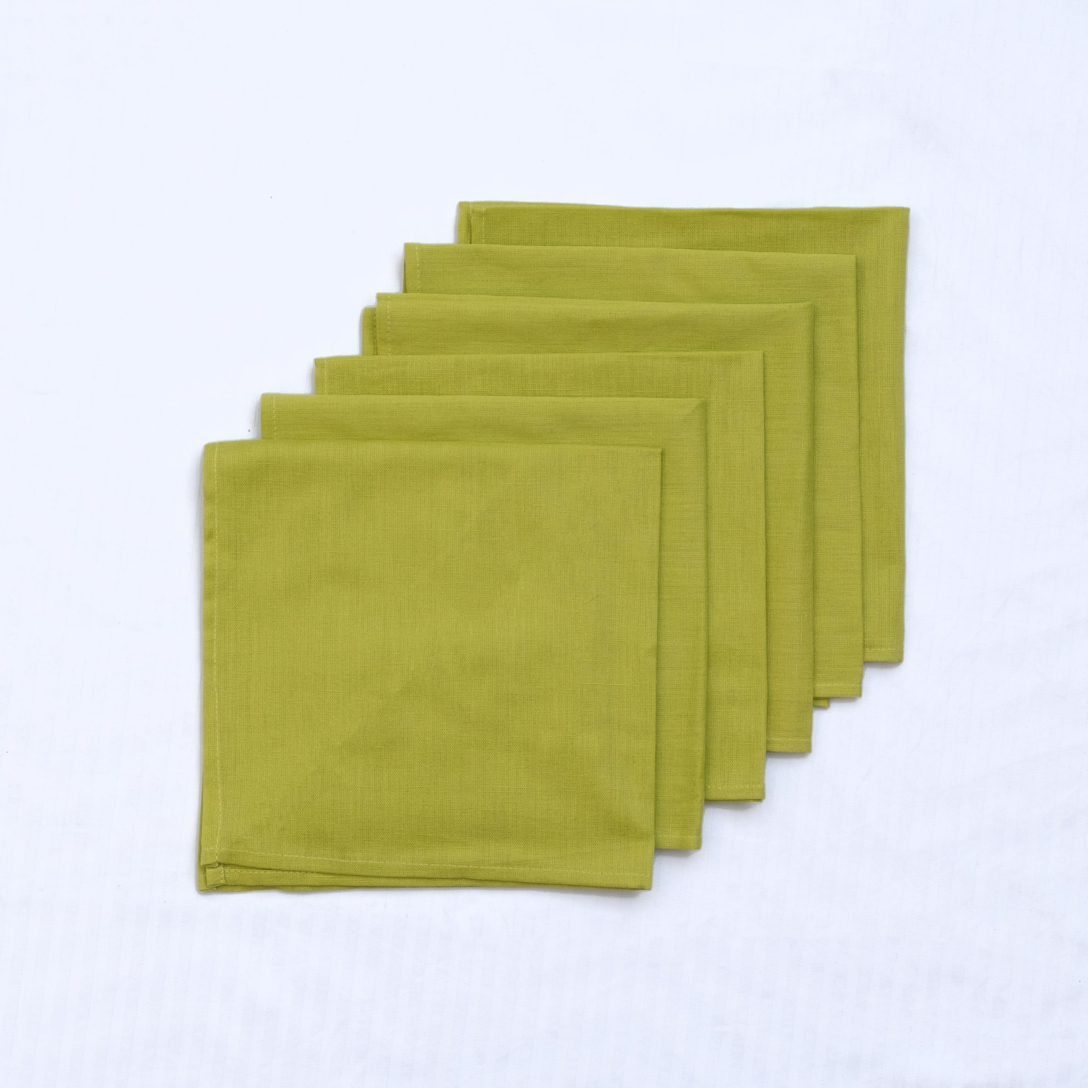 Green Dinner Napkins - Floral Art by Nandini (A unit of R S creations and designs)