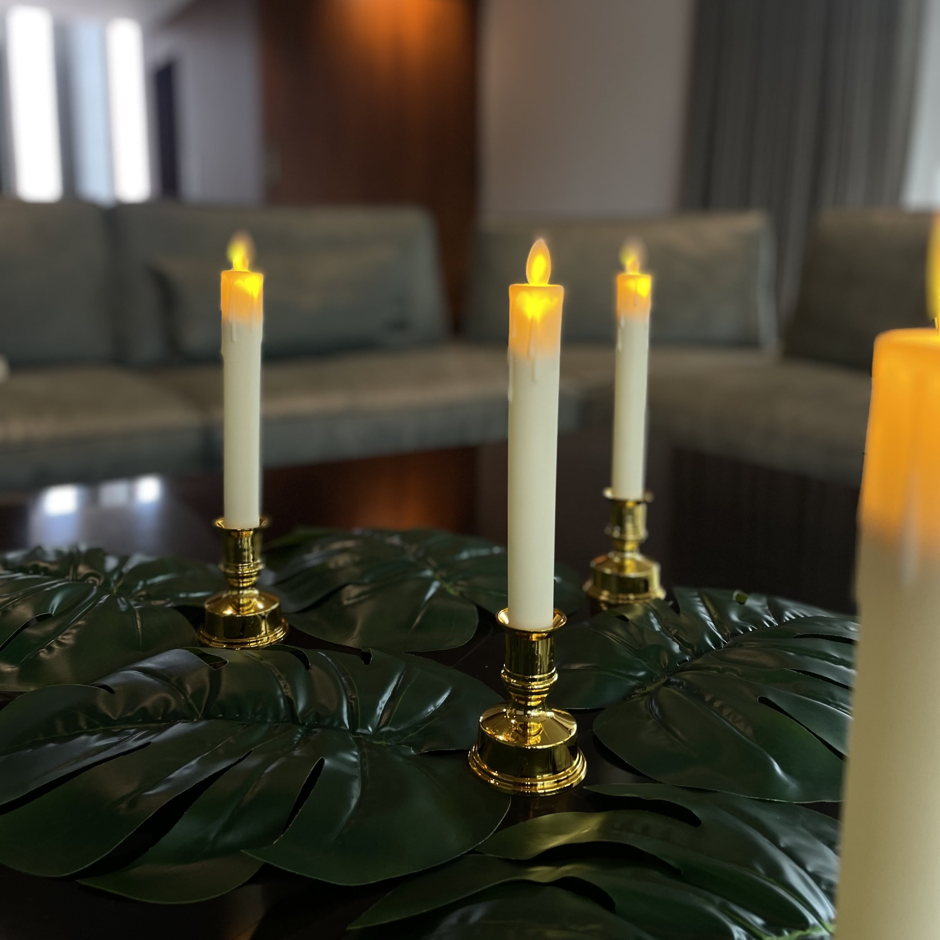 Monstera Leaves + LED Candles Set