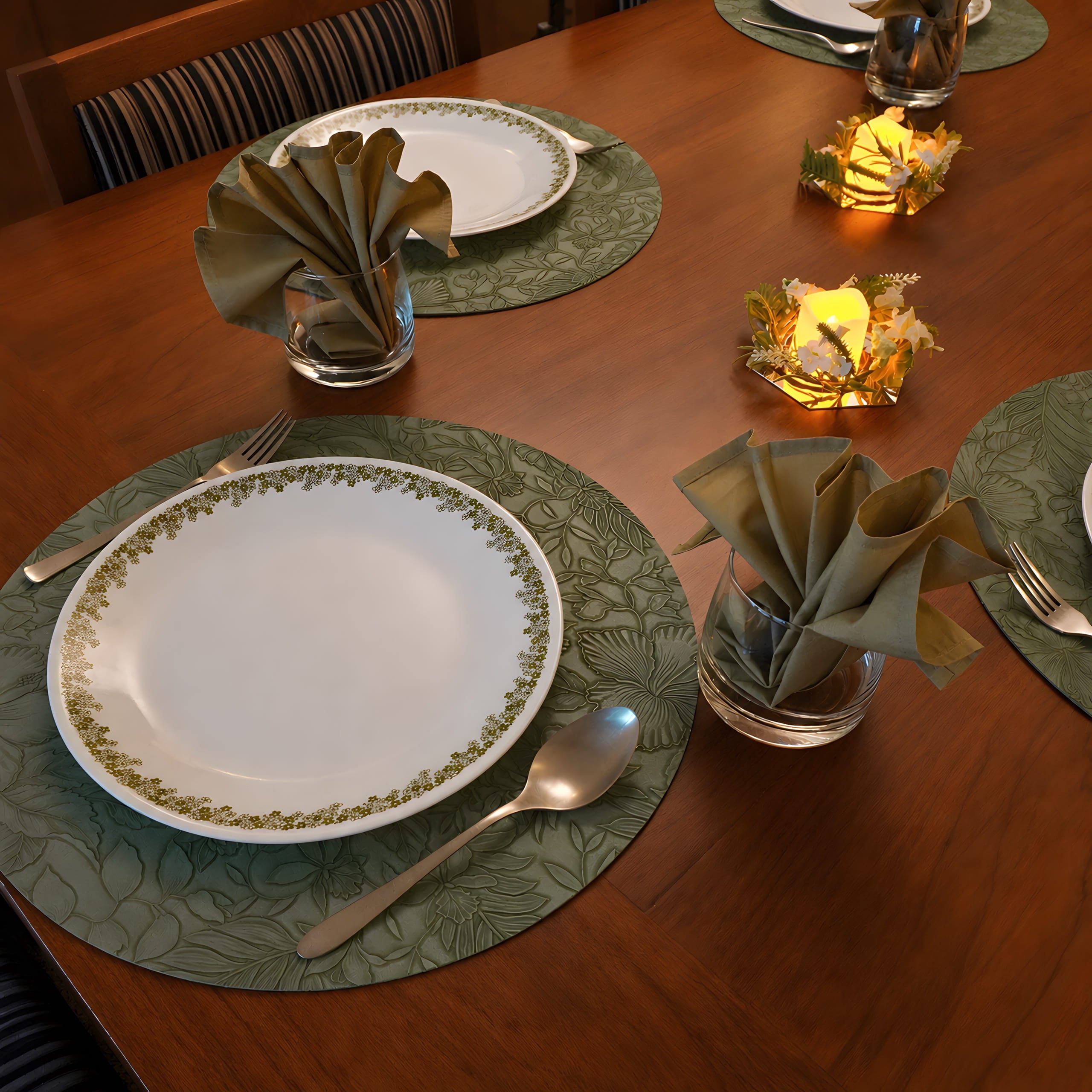 Vera Place Mats